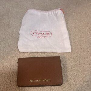 EUC Michael Kors Jet Set Bifold Slim MD Wallet Caramel Brown